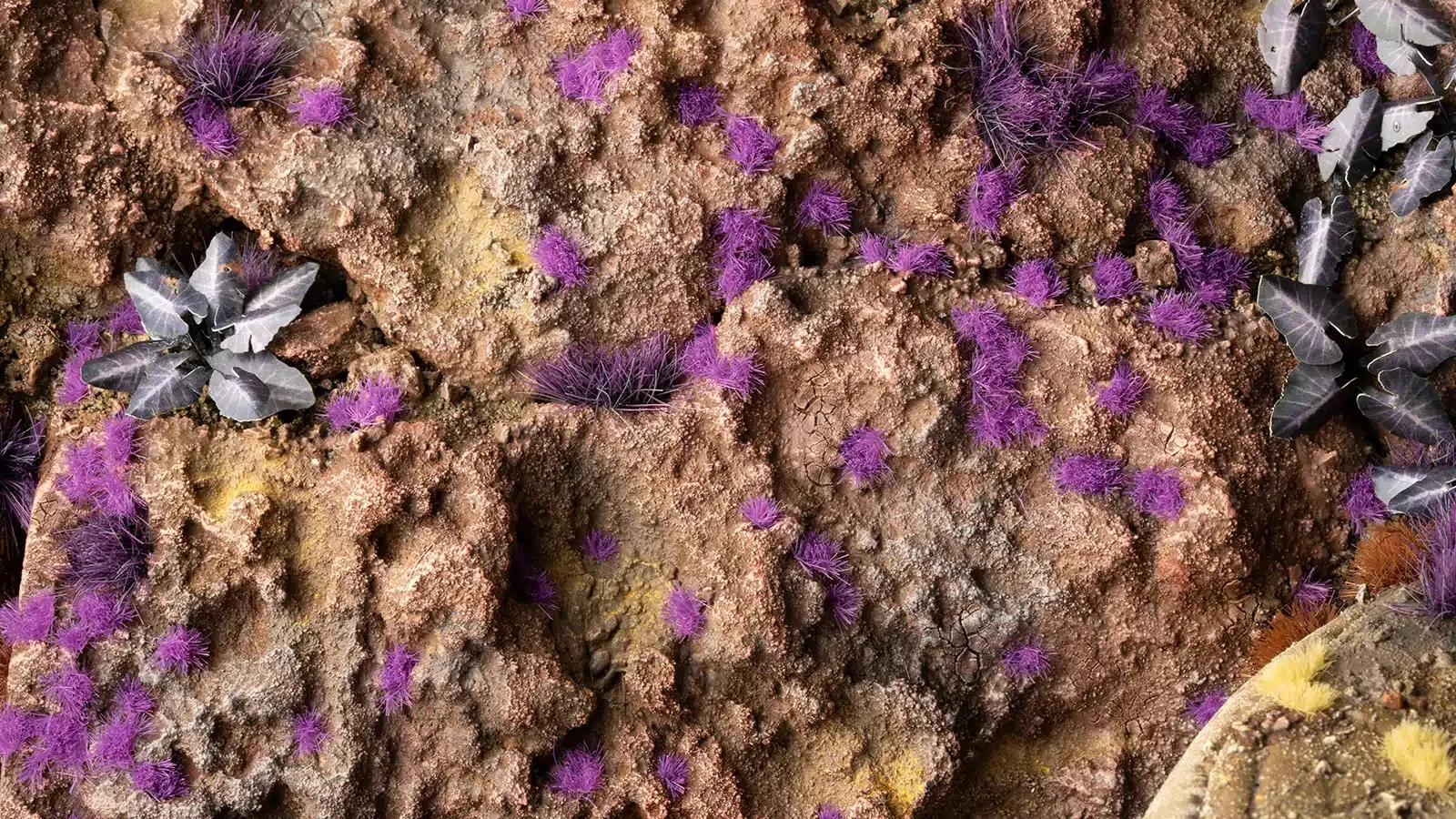Tiny Alien Purple Tufts - 2mm - Image 2